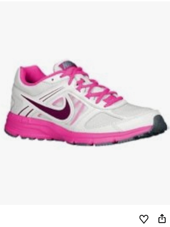 Nike Shoes - Nike shoes